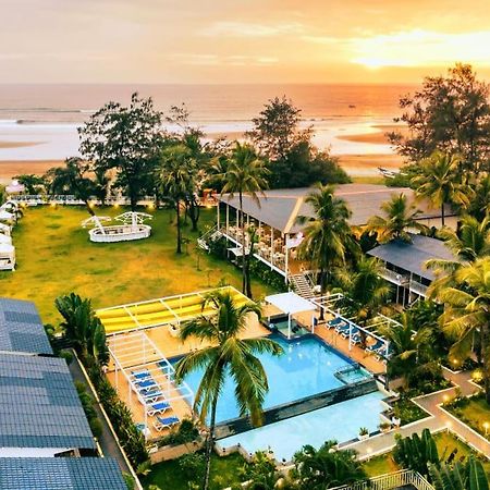 Foxoso La Beach Resort & Spa Old Goa Ngoại thất bức ảnh