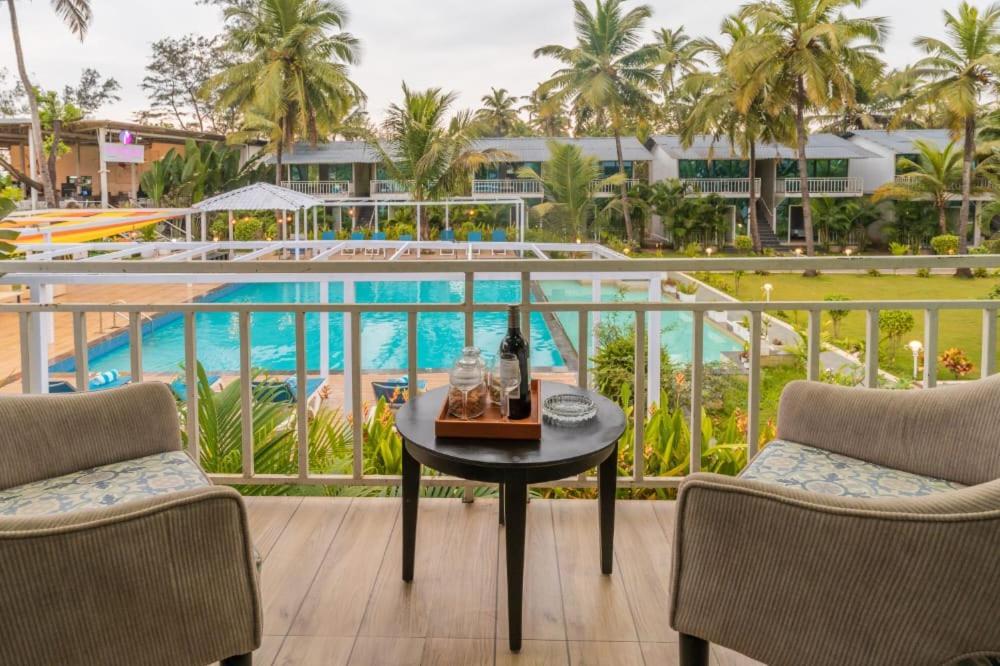 Foxoso La Beach Resort & Spa Old Goa Ngoại thất bức ảnh